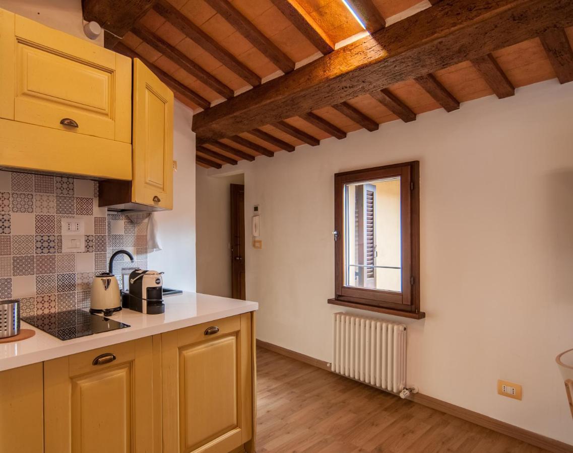 Umbrian Concierge - La Casa Dei Pellari Hotel เปรูจา ภายนอก รูปภาพ