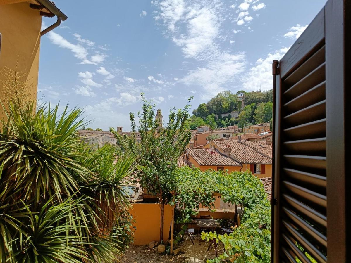 Umbrian Concierge - La Casa Dei Pellari Hotel เปรูจา ภายนอก รูปภาพ